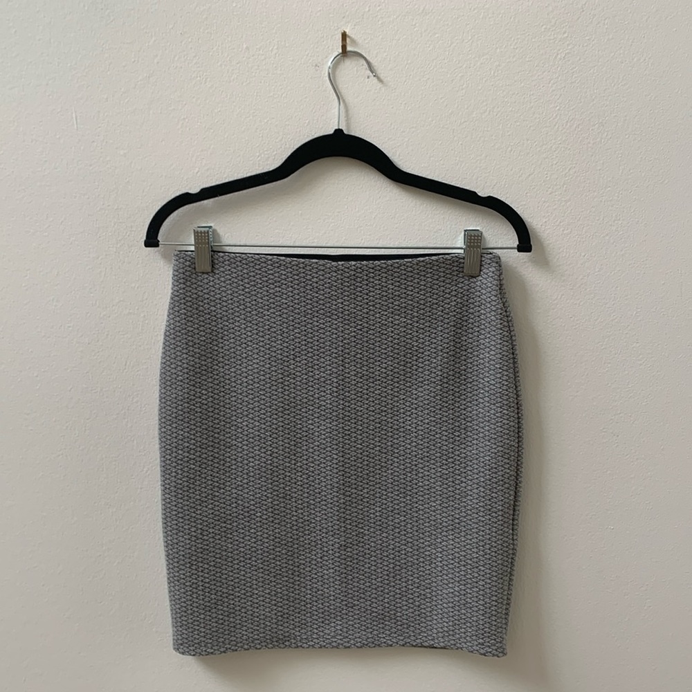 SZ S/P LOFT Gray Patterned Mini Skirt
